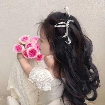 四月的女儿